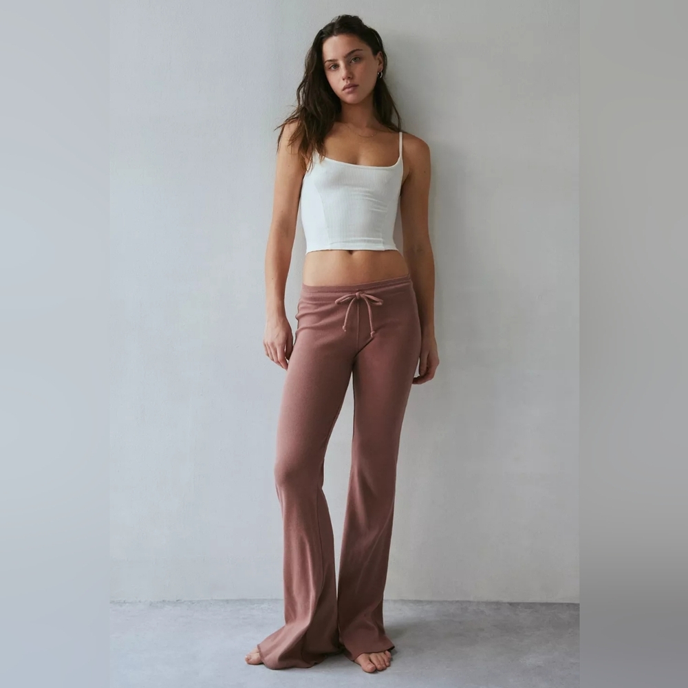 NWT Urban Outfitters Out From Under Easy Does It Low-Rise Flares In Nutmeg Brn